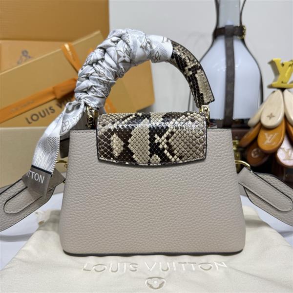 2026120164254612 820